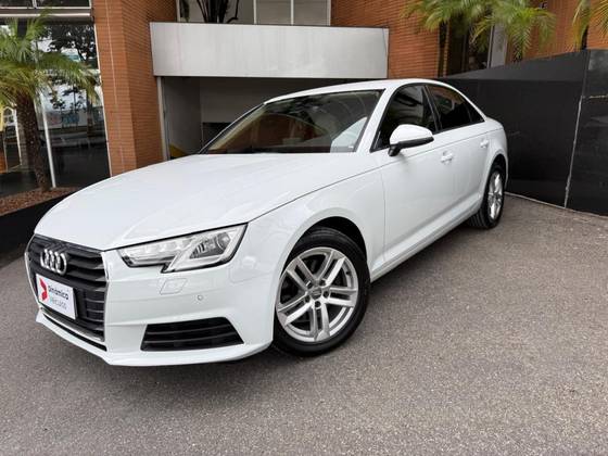 AUDI A4 2.0 TFSI GASOLINA PRESTIGE S TRONIC